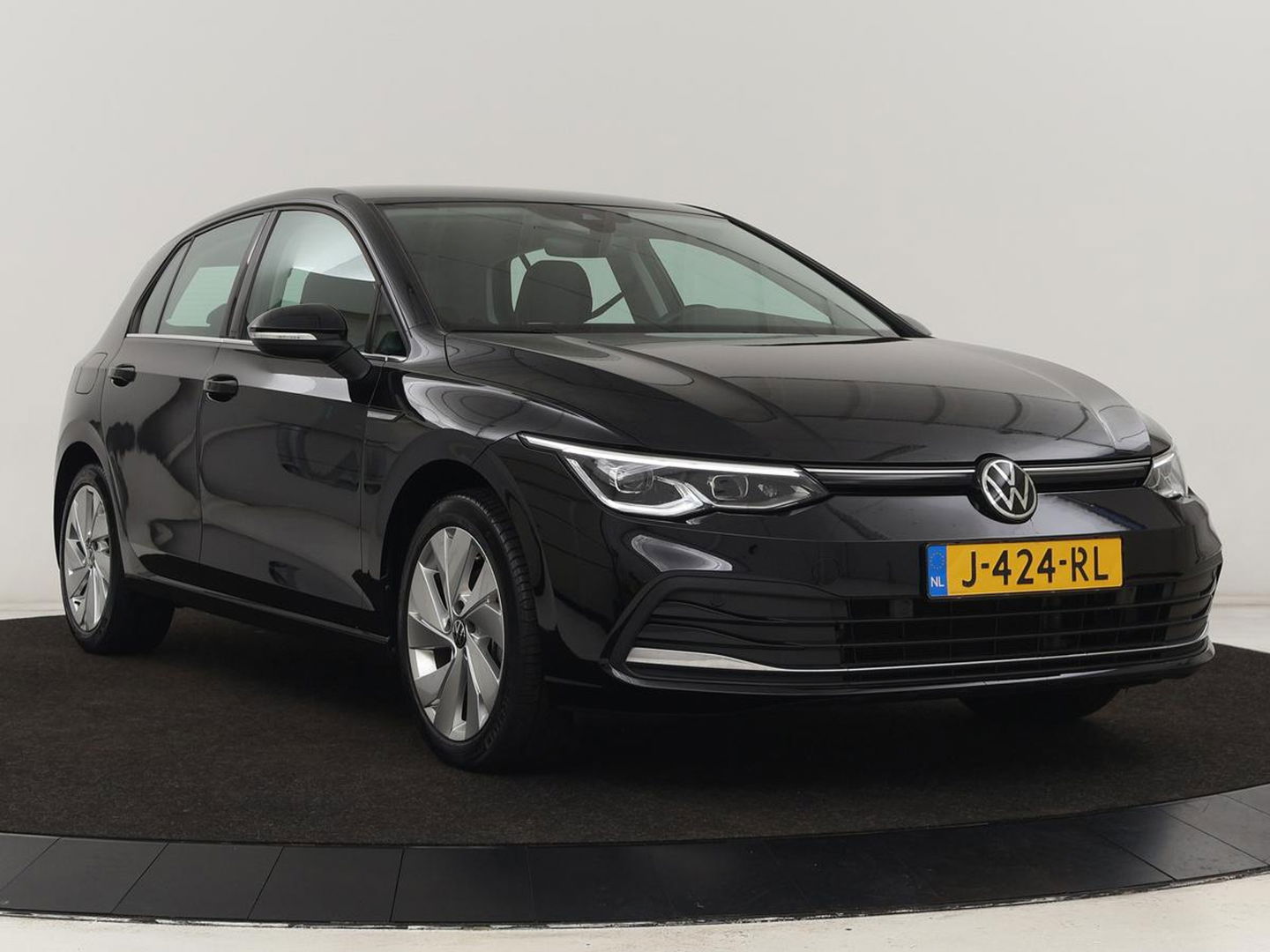 Volkswagen Golf 1.5 eTSI Style | Carplay | Navigatie | Adaptive cruise | Massage | Sfeerverlichting | Parkeerhulp | Memory | Virtual Cockpit