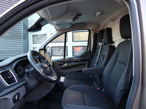 Ford Transit Custom 2.0 TDCI 131pk Automaat Euro 6 - Trekhaak - Navi - Camera