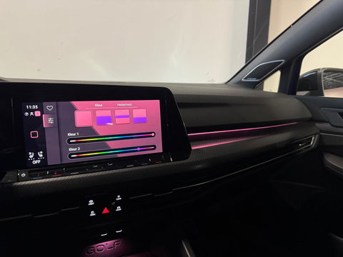 Volkswagen Golf 2.0 TSI R 4Motion PANO KEYLESS HUD