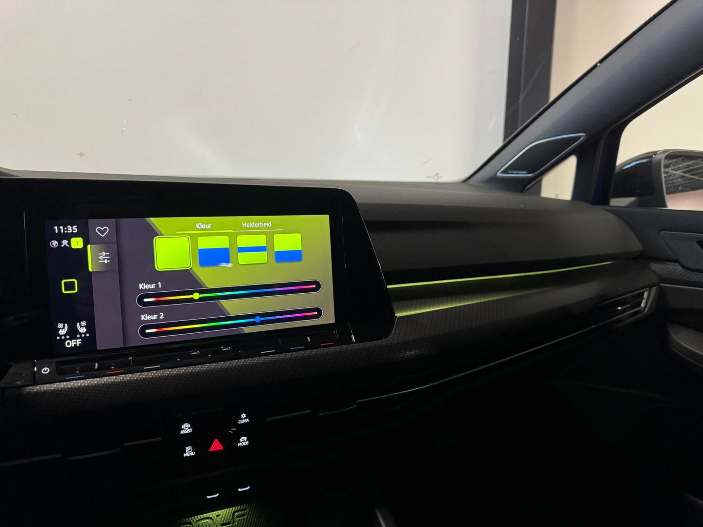 Volkswagen Golf 2.0 TSI R 4Motion PANO KEYLESS HUD