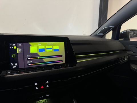 Volkswagen Golf 2.0 TSI R 4Motion PANO KEYLESS HUD