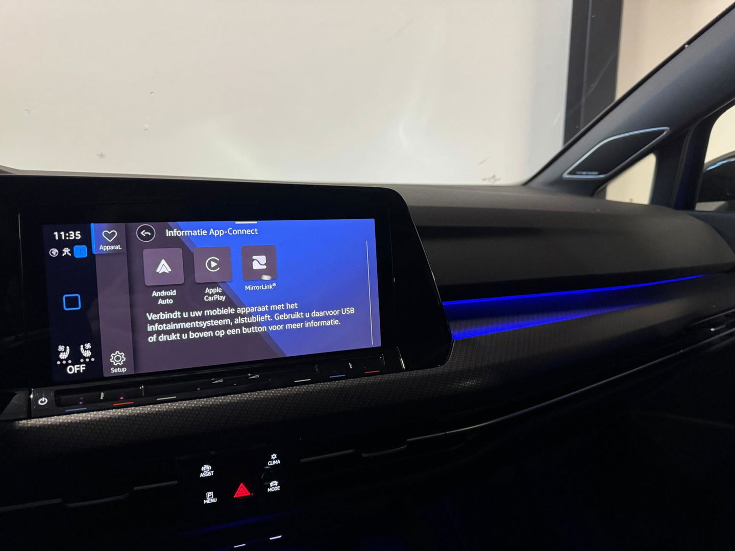 Volkswagen Golf 2.0 TSI R 4Motion PANO KEYLESS HUD