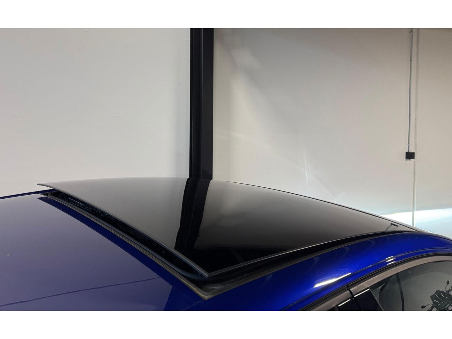 Volkswagen Golf 2.0 TSI R 4Motion PANO KEYLESS HUD