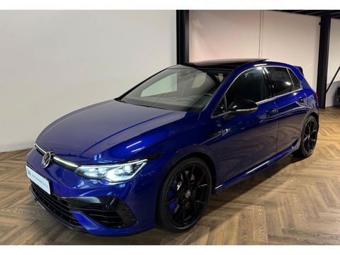Volkswagen Golf 2.0 TSI R 4Motion PANO KEYLESS HUD