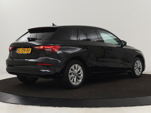 Audi A3 40 TFSI e Edition | Navigatie | Virtual Cockpit | Carplay | Climate control | Getint glas | Cruise control | Full LED | PHEV | Plug In