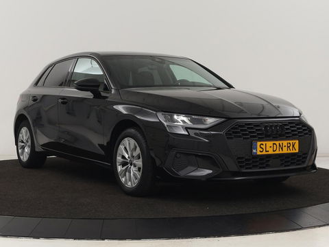 Audi A3 40 TFSI e Edition | Navigatie | Virtual Cockpit | Carplay | Climate control | Getint glas | Cruise control | Full LED | PHEV | Plug In
