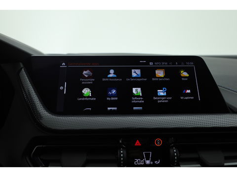 BMW 1-serie 118i M-sport | Apple CarPlay | Camera | Navi | Stoelverw. | Adapt. Cruise | 18" | Elek. Achterklep