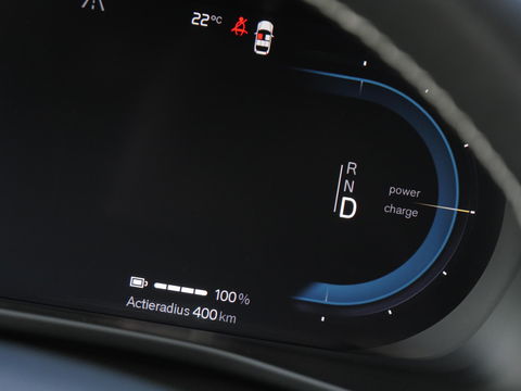 Volvo XC40 RECHARGE P8 AWD R-DESIGN/ PANORAMADAK/ LEER/ 360°CAMERA/ BLIS/