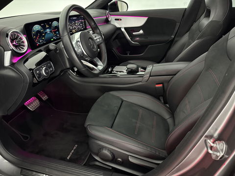 Mercedes-Benz CLA-Klasse 250 e AMG 235PK Limited | Pano | Sfeerverl. | Virtual | Camera | Multibeam | Navigatie | NAP