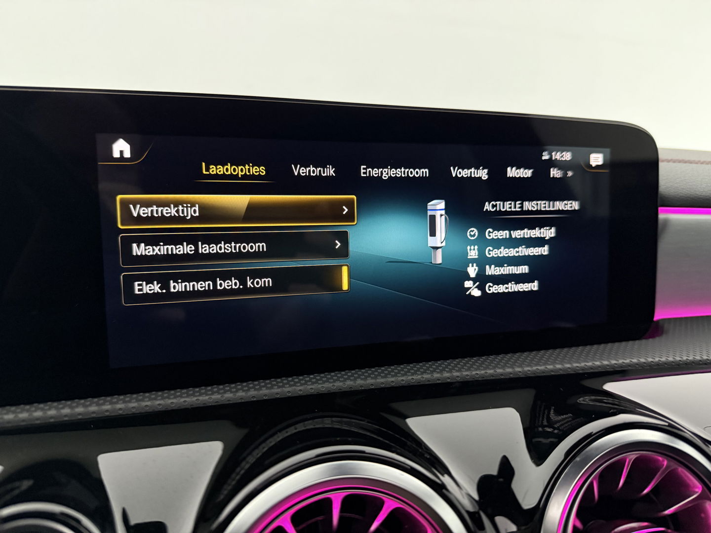 Mercedes-Benz CLA-Klasse 250 e AMG 235PK Limited | Pano | Sfeerverl. | Virtual | Camera | Multibeam | Navigatie | NAP