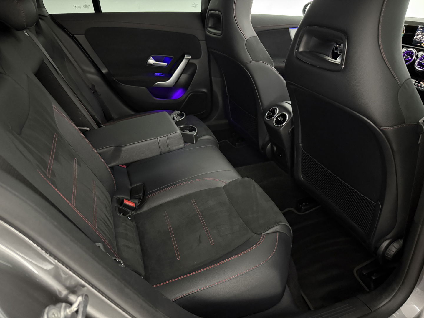 Mercedes-Benz CLA-Klasse 250 e AMG 235PK Limited | Pano | Sfeerverl. | Virtual | Camera | Multibeam | Navigatie | NAP