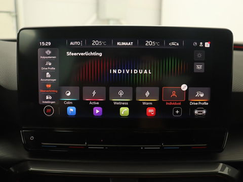 CUPRA Leon 1.4 eHybrid | 245pk | Stuurverwarming | Camera | Adaptive cruise | Navigatie | Sportstoelen | Keyless | Full LED | PHEV | Plug In
