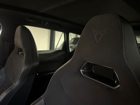 CUPRA Ateca 2.0 TSI 4DRIVE PANO KEYLESS