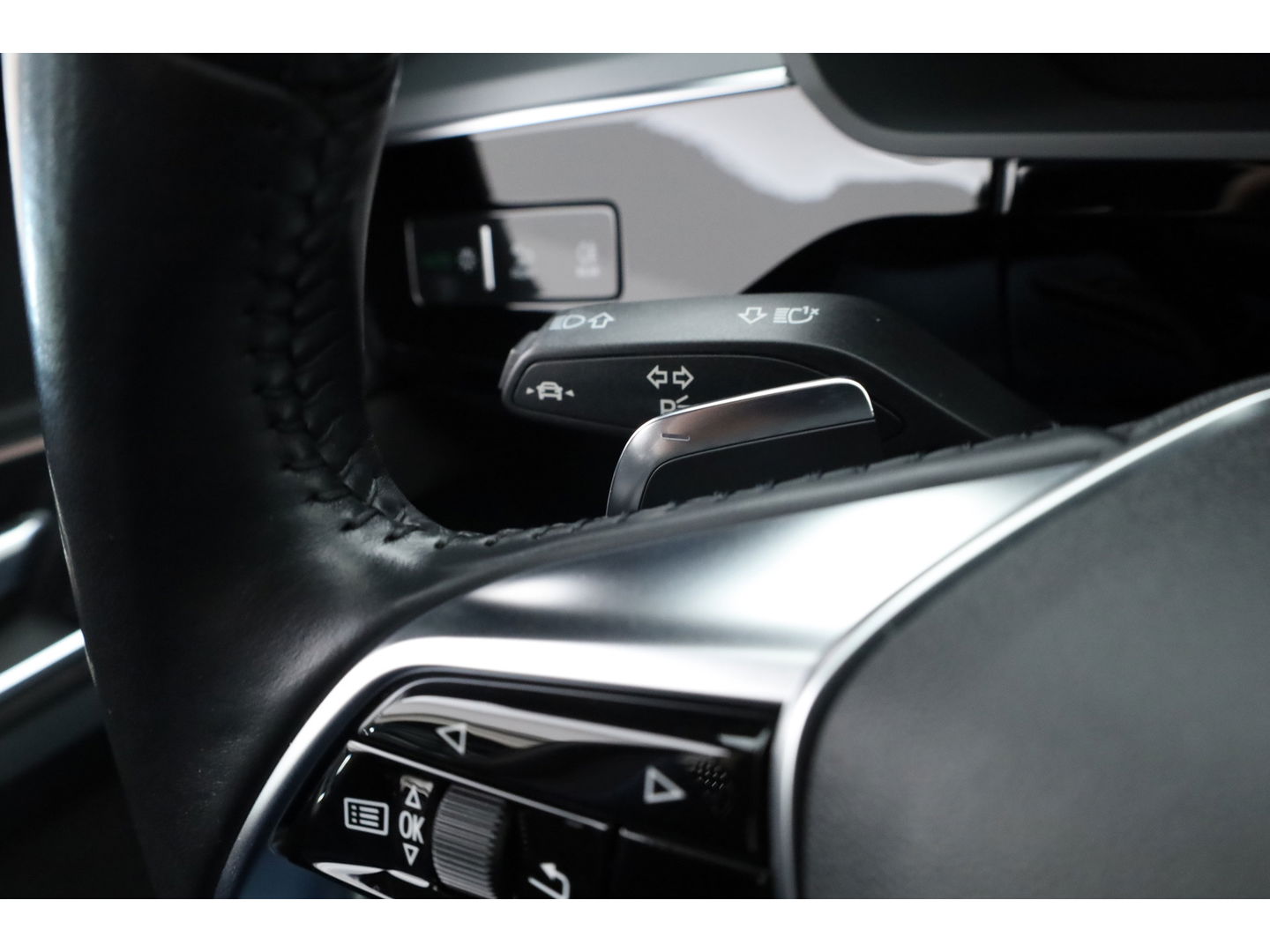 Audi e-tron e-tron 55 quattro advanced 95 kWh | Luchtvering | Adapt. Cruise | Voorstoelen Elek. | Camera
