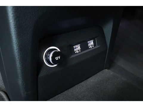 Audi e-tron e-tron 55 quattro advanced 95 kWh | Luchtvering | Adapt. Cruise | Voorstoelen Elek. | Camera
