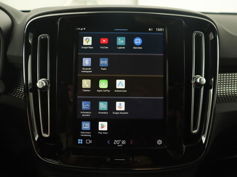 Volvo XC40 Recharge P8 AWD R-Design | Trekhaak | Camera | Carplay | Navigatie | Full LED | Leder/Alcantara | Adaptive cruise | Keyless