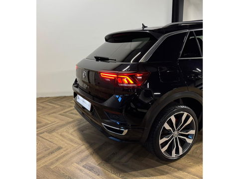 Volkswagen T-Roc 1.5 TSI Sport Business R-line PANO KEYLESS