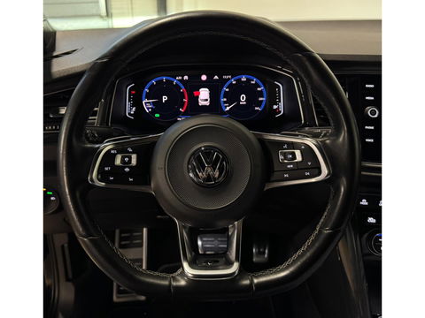 Volkswagen T-Roc 1.5 TSI Sport Business R-line PANO KEYLESS