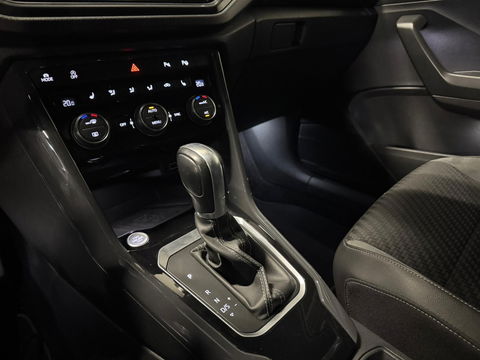 Volkswagen T-Roc 1.5 TSI Sport Business R-line PANO KEYLESS