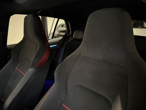 Volkswagen Golf 2.0 TSI GTI CLUBSPORT PANO HUD KEYLESS