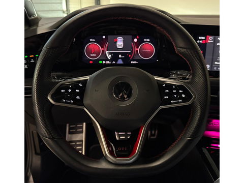 Volkswagen Golf 2.0 TSI GTI CLUBSPORT PANO HUD KEYLESS