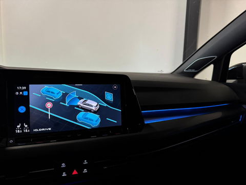 Volkswagen Golf 2.0 TSI GTI CLUBSPORT PANO HUD KEYLESS