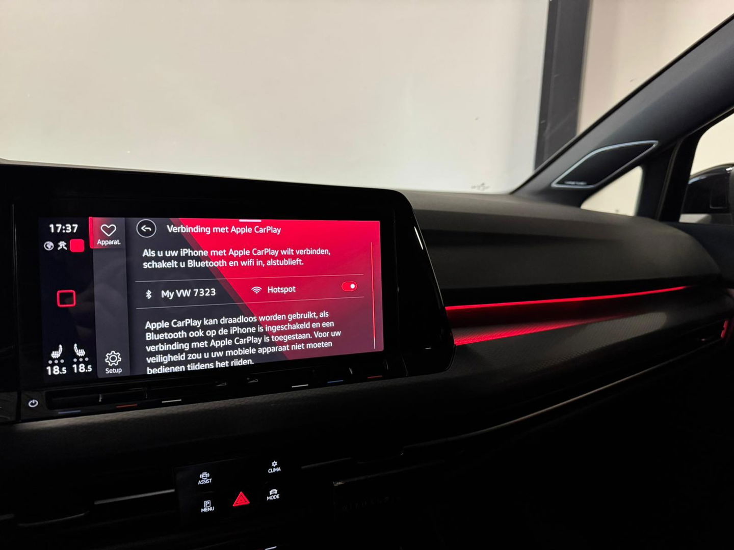 Volkswagen Golf 2.0 TSI GTI CLUBSPORT PANO HUD KEYLESS