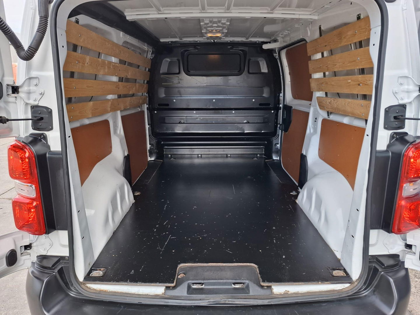 Citroën Jumpy 1.6 BlueHDI 95 Comfort Economy M CRUISE CONTROLE / EURO 6 / N.A.P / CARPLAY