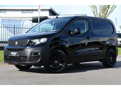 Peugeot e-Partner 136 L1 50 kWh Black Edition Camera, Cruise, Carplay, Stoelverwarming, 136pk, Multimedia, BOM VOL!
