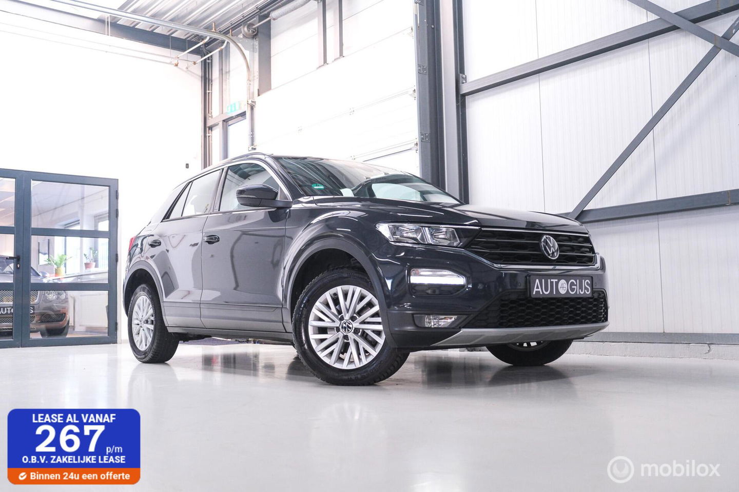 Volkswagen T-Roc 1.5 TSI Style Business | Adaptive | CarPlay | PDC | NAP NL auto | Btw auto | rijklaarprijs |