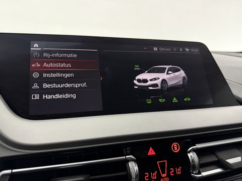 BMW 1-serie 118i Executive Edition 141PK | Virtual | Carplay | Cruise | Navigatie | Parkeersens. | NAP