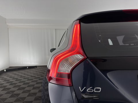 Volvo V60 2.4 D6 AWD Plug-In Hybrid Summum Aut. *PANO | ADAPTIVE-CRUISE | LUXURY-LEATHER | XENON | BLIS | MEMORY-PACK | HEATED-COMFORTSEATS | NAVI-FULLMAP | CAMERA | ECC | PDC | CRUISE | 17''ALU | TOWBAR*