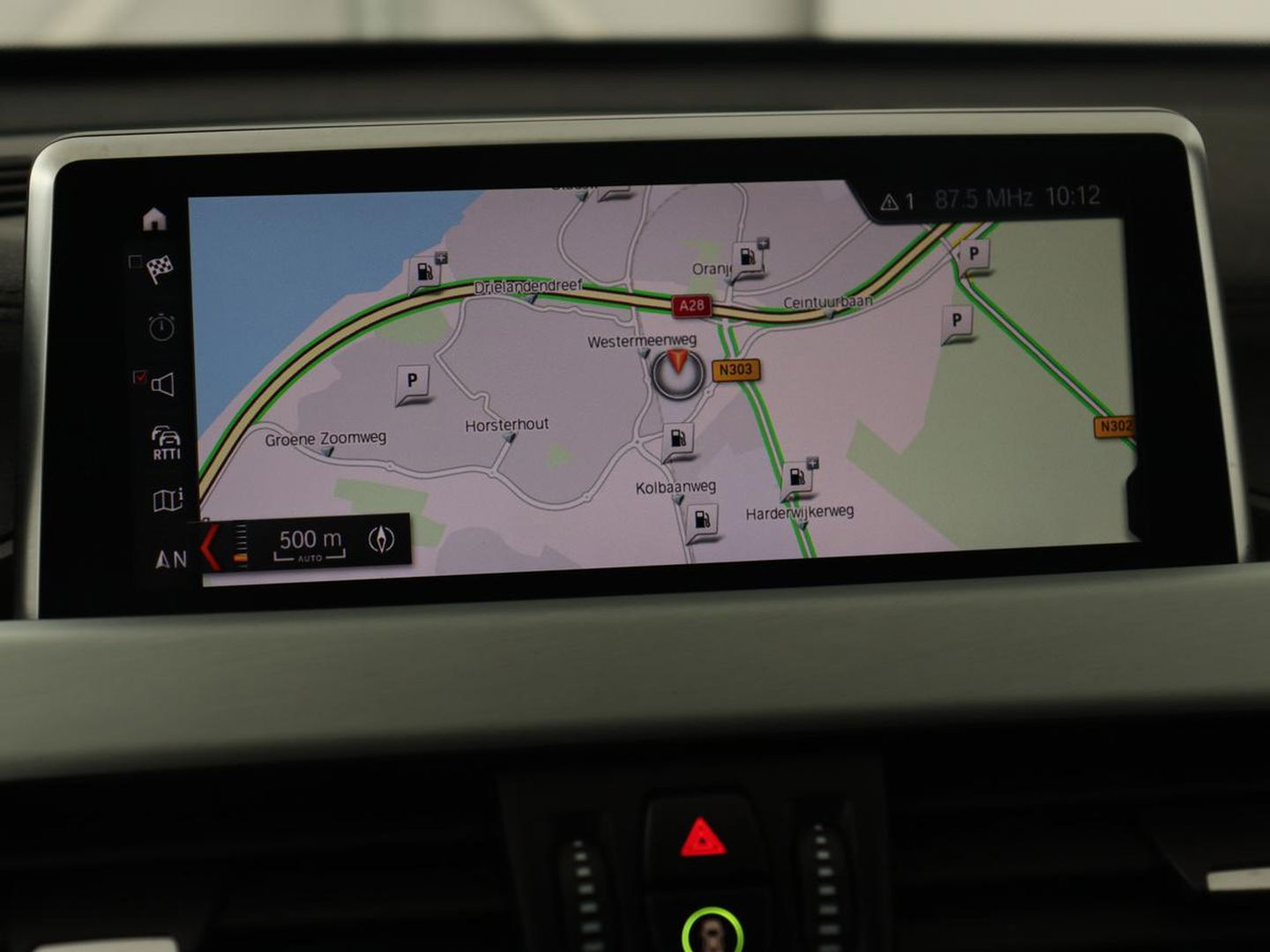 BMW X1 sDrive18i M Sport | Panoramadak | Leder | Stoelverwarming | Keyless | Camera | Trekhaak | Sfeerverlichting | Navigatie | Full LED | Park Assist | Sportstoelen