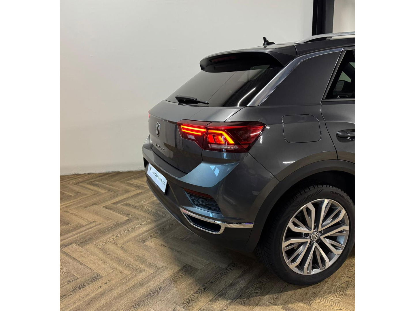 Volkswagen T-Roc 1.5 TSI Sport Business R CAM ACC'
