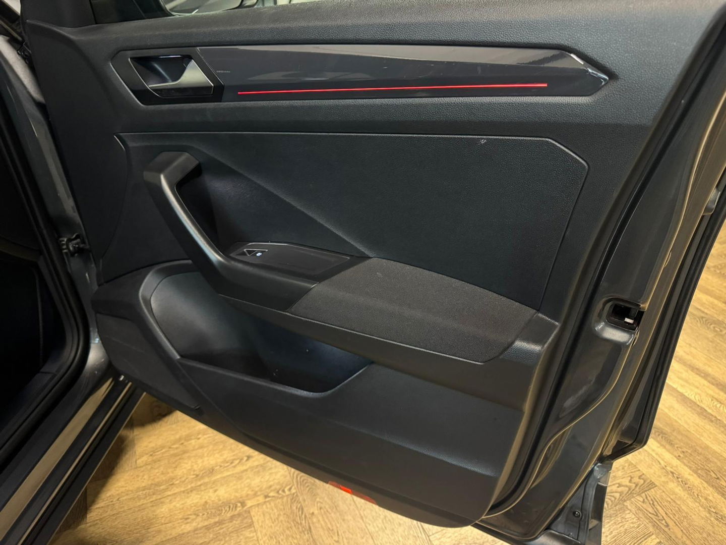 Volkswagen T-Roc 1.5 TSI Sport Business R CAM ACC'