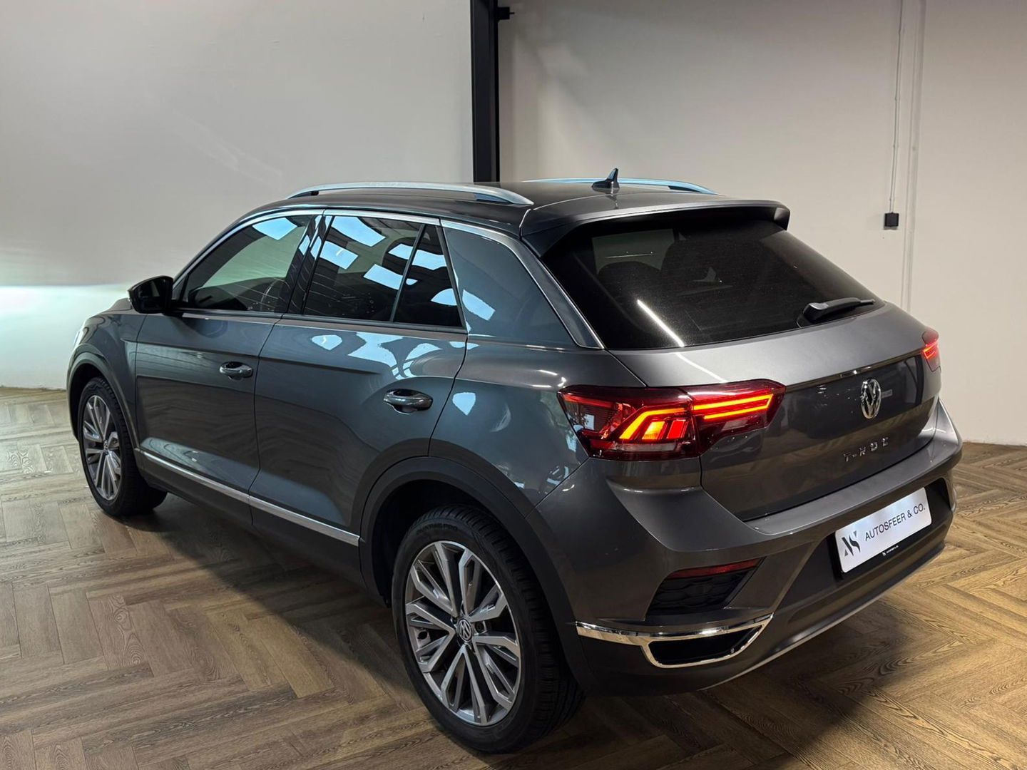 Volkswagen T-Roc 1.5 TSI Sport Business R CAM ACC'