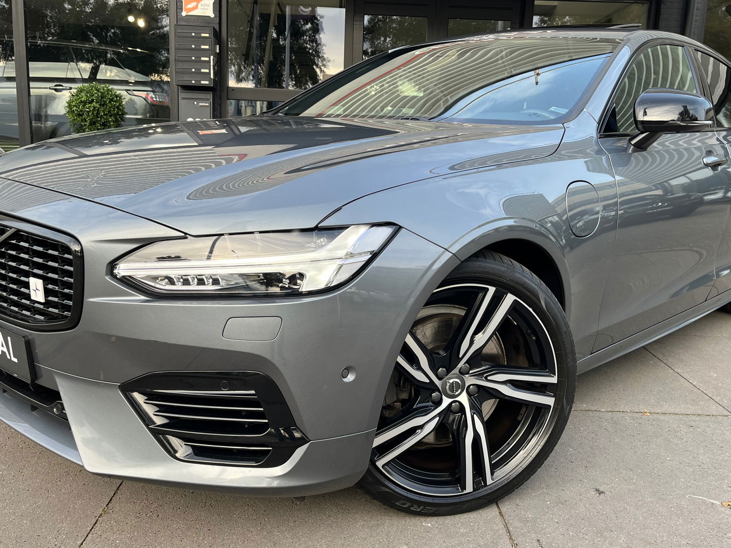 Volvo S90 2.0 T8 AWD Polestar|Schuifdak|Bowers&Wilkins|Head-Up|Memory|360Camera|Keyless|Carplay|Leder|405PK