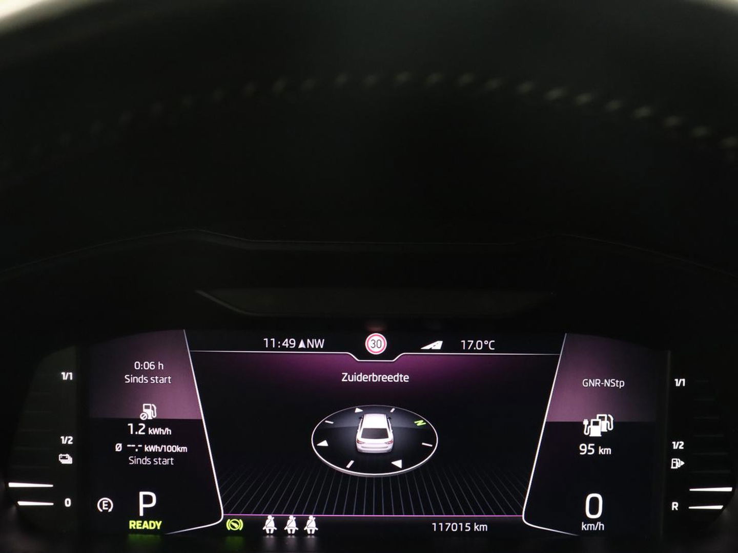 Škoda Superb 1.4 TSI iV Sportline | Panoramadak | Stoelverwarming | Adaptive cruise | Alcantara | Sfeerverlichting | Camera | Virtual Cockpit | 19'' | Matrix LED | PHEV | Plug In