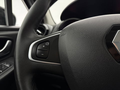 Renault Clio 0.9 TCe Limited | Carplay | LED | Cruise | Airco | Navigatie | Keyless | Parkeersens.
