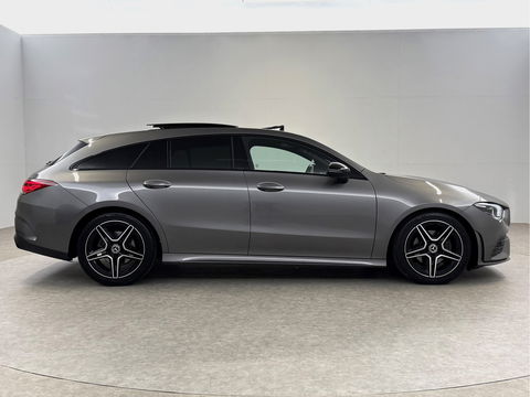 Mercedes-Benz CLA-Klasse 180 AMG | Pano | Camera | Virtual | LED | Cruise | Navigatie | Parkeersens.