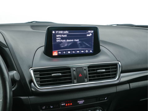 Mazda 3 2.0 SkyActiv-G 120 GT-M (INCL-BTW) *LUXURY-LEATHER | FULL-LED | ADAPTIVE-CRUISE | BLIND-SPOT |  BOSE-SOUND | CAMERA | KEYLESS | DAB+ | HEATED-SPORTSEATS | NAVI-FULLMAP | HEAD-UP | PRIVACY-GLASS | LANE-ASSIST | 18''A