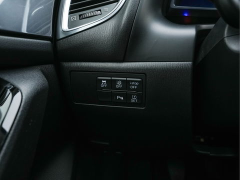 Mazda 3 2.0 SkyActiv-G 120 GT-M (INCL-BTW) *LUXURY-LEATHER | FULL-LED | ADAPTIVE-CRUISE | BLIND-SPOT |  BOSE-SOUND | CAMERA | KEYLESS | DAB+ | HEATED-SPORTSEATS | NAVI-FULLMAP | HEAD-UP | PRIVACY-GLASS | LANE-ASSIST | 18''A