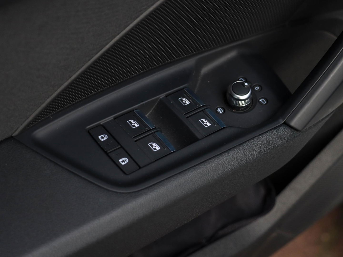 Audi A3 Sportback 30 TFSI Business edition Automaat | Matrix LED | Sportstoelen