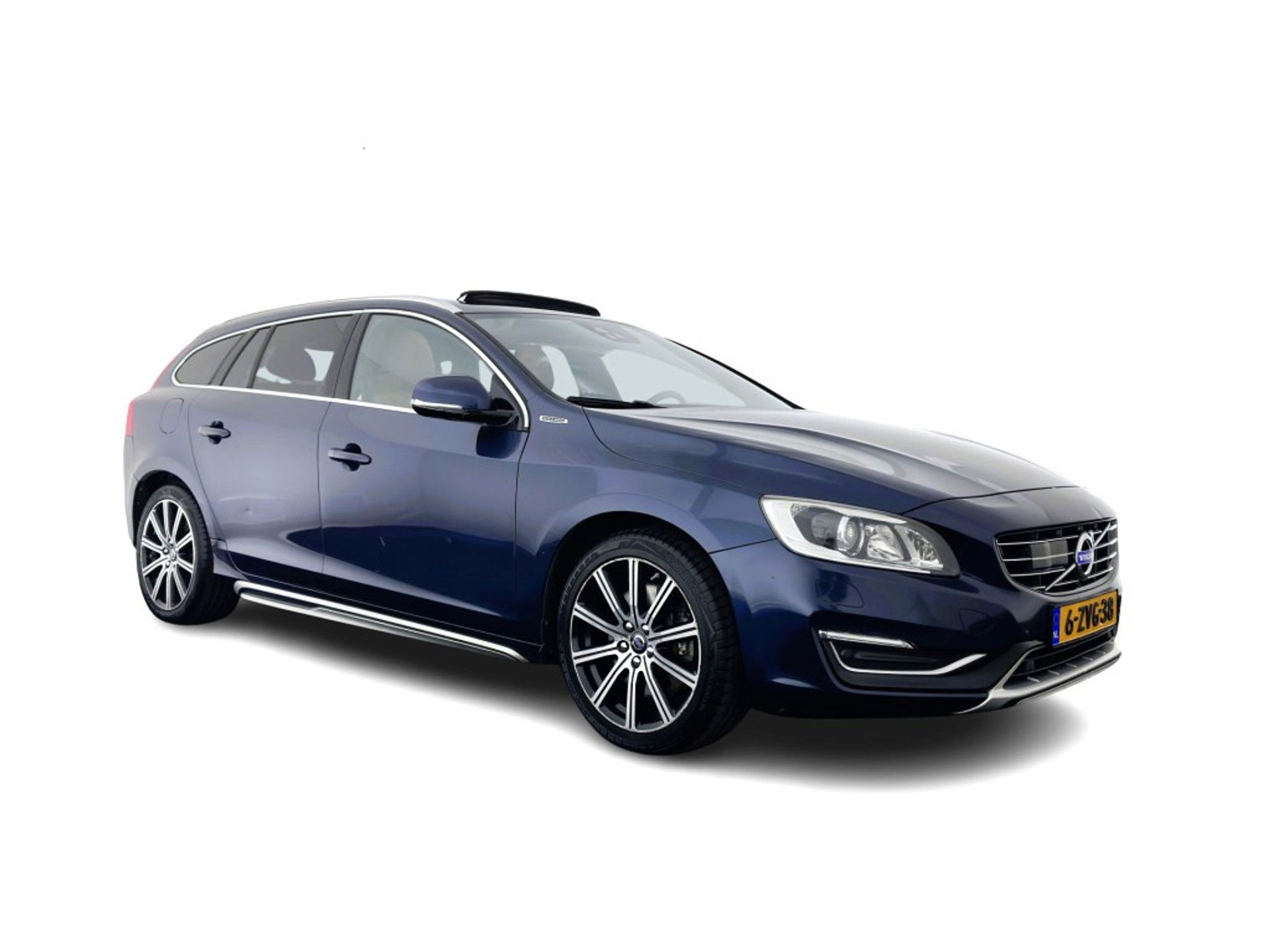 Volvo V60 2.4 D6 AWD Plug-In Hybrid Summum Aut. *PANO | ADAPTIVE-CRUISE | LUXURY-LEATHER | XENON | BLIS | MEMORY-PACK | HEATED-COMFORTSEATS | NAVI-FULLMAP | CAMERA | ECC | PDC | CRUISE | 17''ALU | TOWBAR*