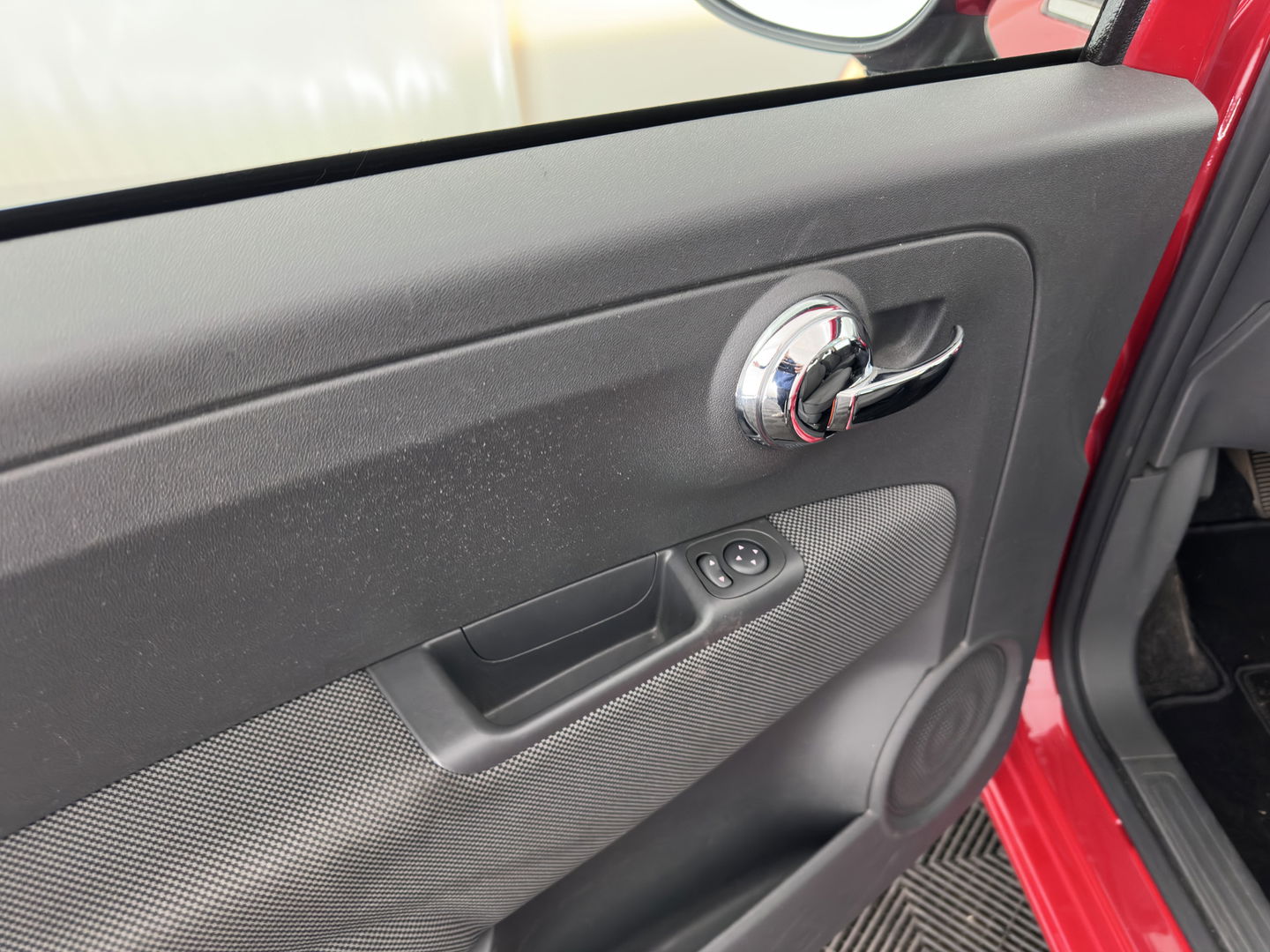 Fiat 500 0.9 TwinAir Lounge *PANO | AIRCO | PDC | COMFORT-SEATS | RADIO-CD/MP3 | 15''ALU*