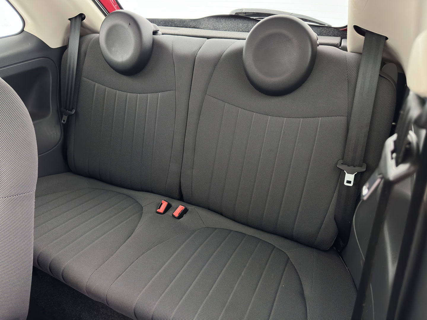 Fiat 500 0.9 TwinAir Lounge *PANO | AIRCO | PDC | COMFORT-SEATS | RADIO-CD/MP3 | 15''ALU*