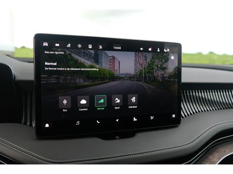 Škoda Superb Combi 1.5 TSI PHEV Laurin & Klement | PANO | LEDER | TREKHAAK