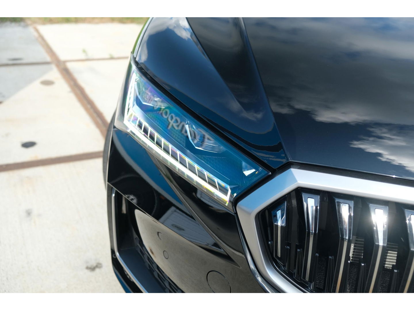 Škoda Superb Combi 1.5 TSI PHEV Laurin & Klement | PANO | LEDER | TREKHAAK
