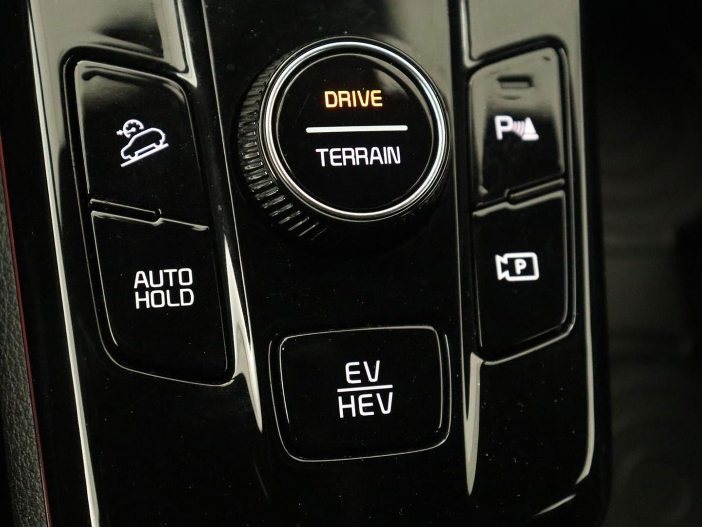 Kia Sportage 1.6 T-GDi Plug-in Hybrid AWD GT-PlusLine | Panoramadak | Stoelventilatie | 360 Camera | Adaptive cruise | Achterbankverwarming | Leder/Alcantara | Carplay | Keyless | Memory | PHEV