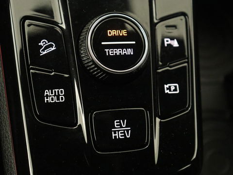 Kia Sportage 1.6 T-GDi Plug-in Hybrid AWD GT-PlusLine | Panoramadak | Stoelventilatie | 360 Camera | Adaptive cruise | Achterbankverwarming | Leder/Alcantara | Carplay | Keyless | Memory | PHEV